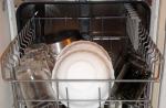 Trauku mazgājamās mašīnas ievietošana: pamatnoteikumi Trauku mazgājamā mašīna, kā ievietot grozus